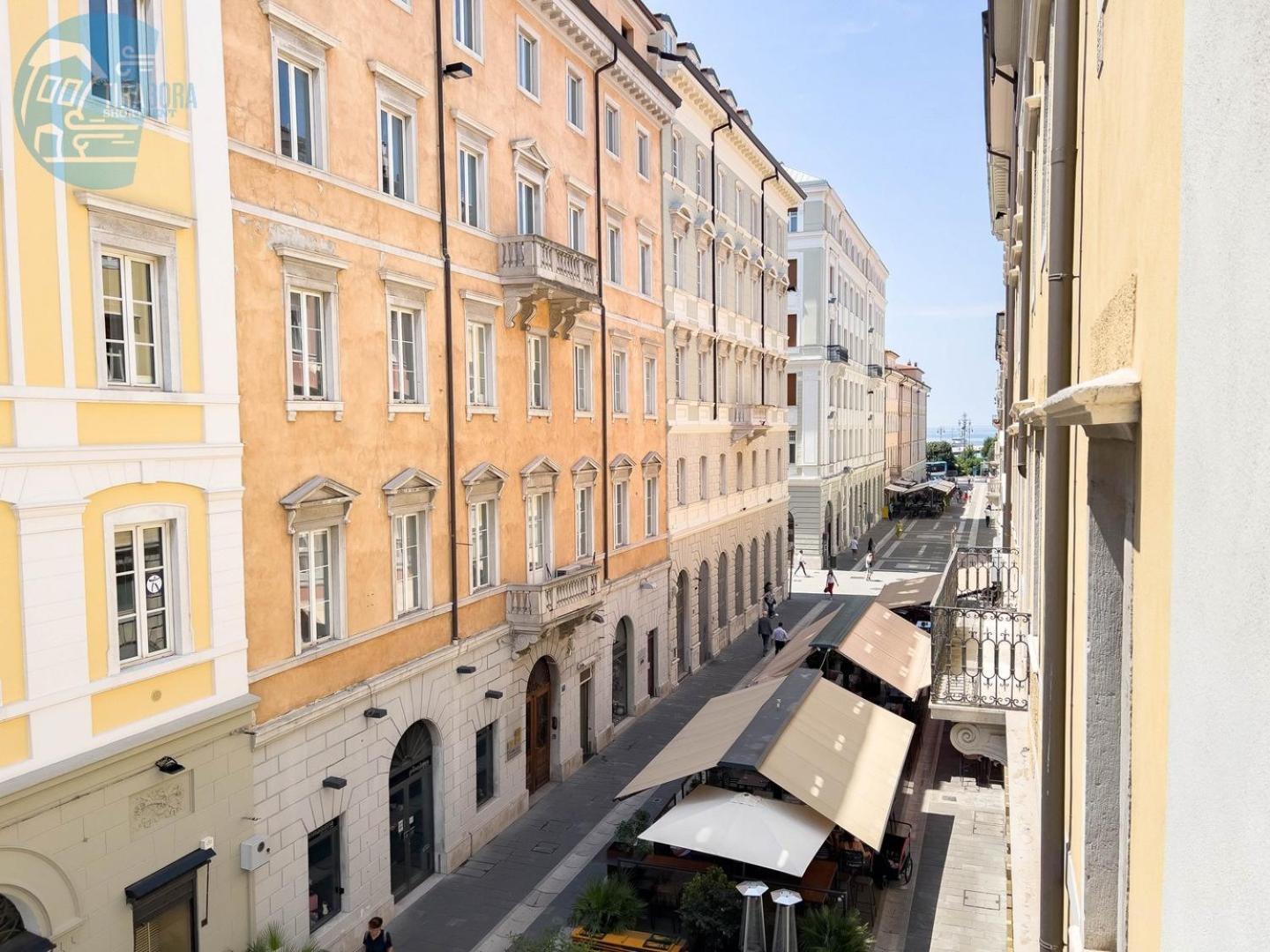 San Nicolo 14 Tirabora Short Rent Διαμέρισμα Τεργέστη Εξωτερικό φωτογραφία